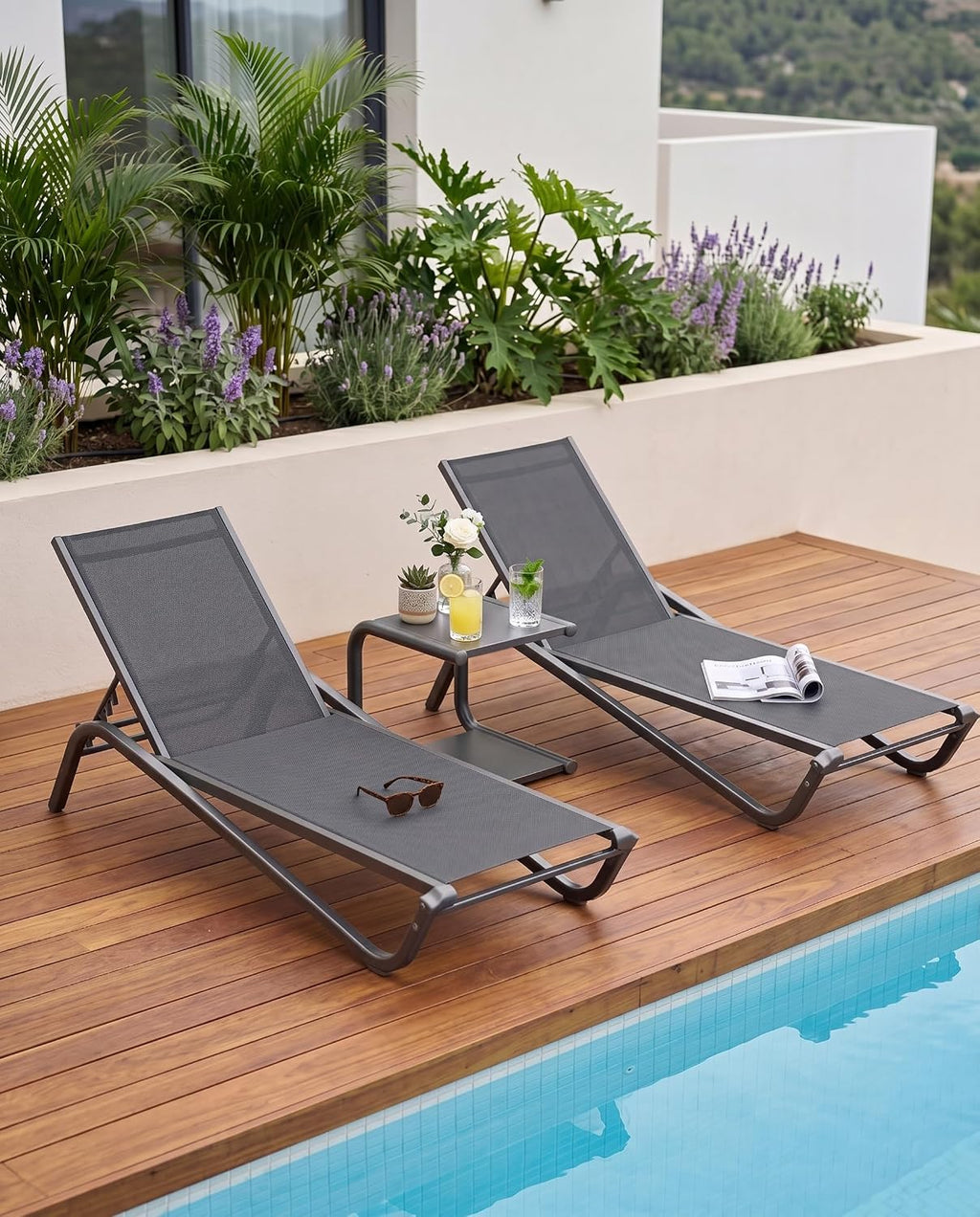 2 Stackable Aluminum Chaise Lounges Set
